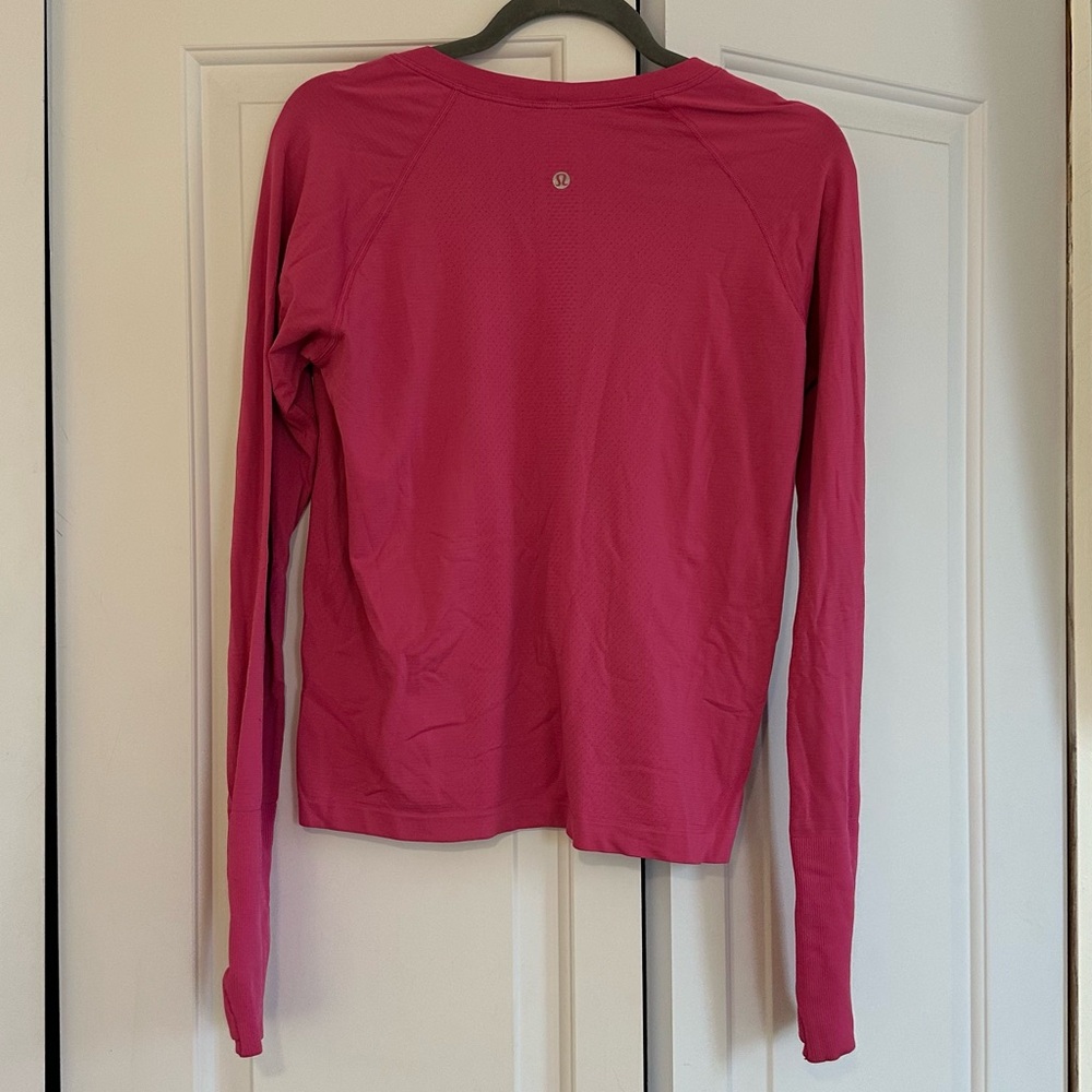 Lululemon Athletica Swiftly Tech Long Sleeve Race Length Pink